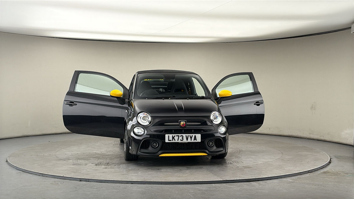 Used Abarth 695 2023 for sale - 77921048: Photo 55
