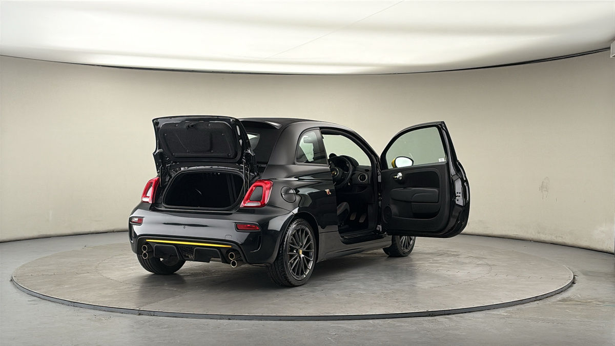 Used Abarth 695 2023 for sale - 77921048: Photo 62