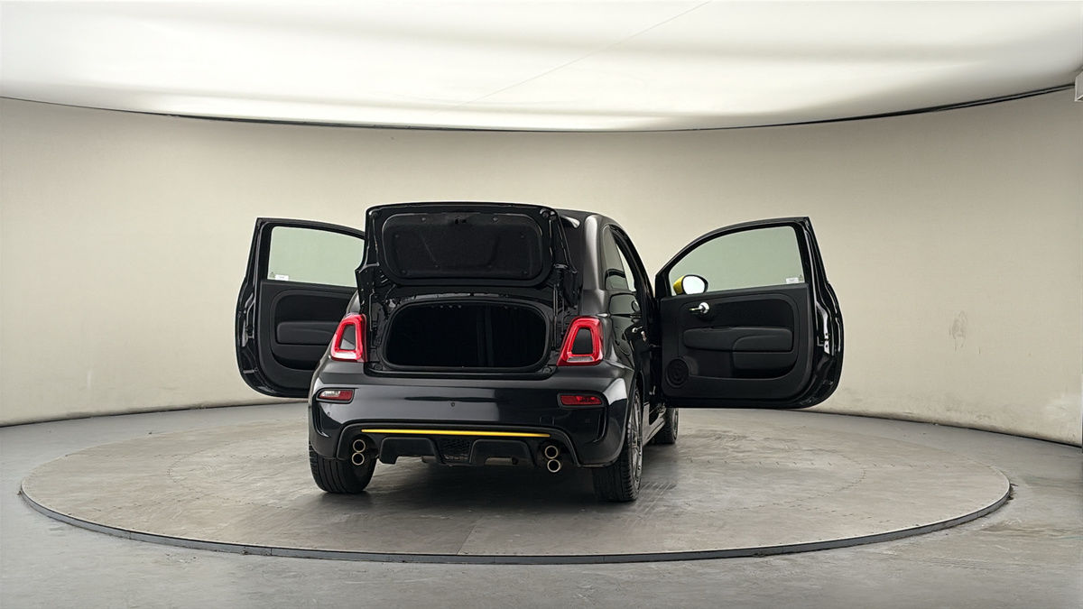 Used Abarth 695 2023 for sale - 77921048: Photo 63