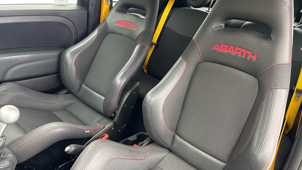 Used Abarth 695 2023 for sale - 77921048: Photo 7