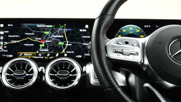 Used Mercedes-Benz GLB 2023 for sale - 75574899: Photo 14