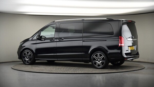 Used Mercedes-Benz V-Class 2023 for sale - 75078717: Photo 37