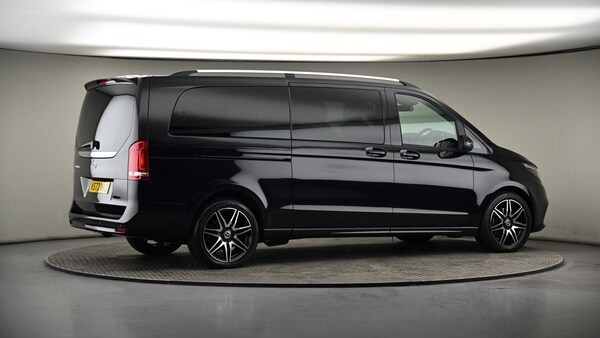 Used Mercedes-Benz V-Class 2023 for sale - 75078717: Photo 41