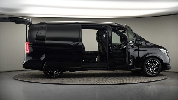 Used Mercedes-Benz V-Class 2023 for sale - 75078717: Photo 58