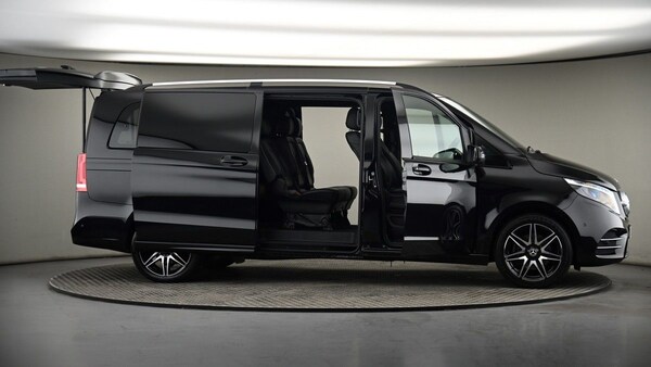 Used Mercedes-Benz V-Class 2023 for sale - 75078717: Photo 59