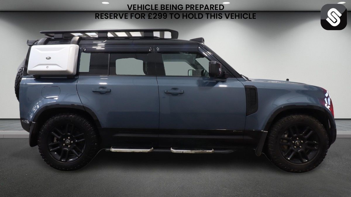 Used Land Rover Defender 2021 for sale - 78083811: Photo 5