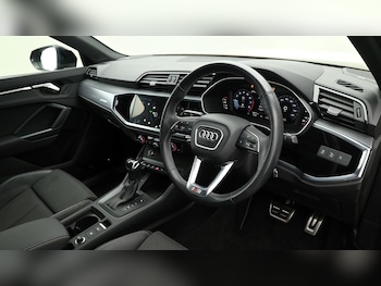 Used Audi Q3 2022 for sale - 75336946: Photo