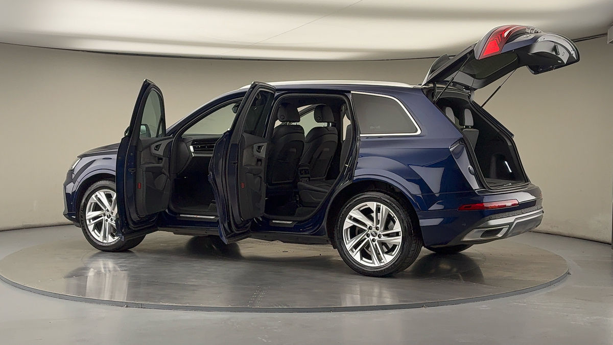 Used Audi Q7 2022 for sale - 75974860: Photo 45