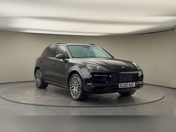 Used Porsche Cayenne 2022 for sale - 77609656: Photo