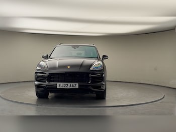 Used Porsche Cayenne 2022 for sale - 77609656: Photo