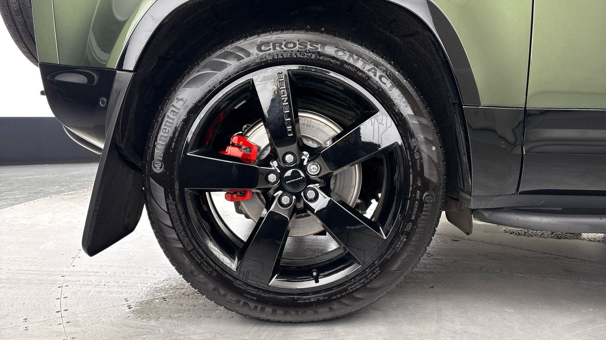 Used Land Rover Defender 90 2025 for sale - 77172895: Photo 10