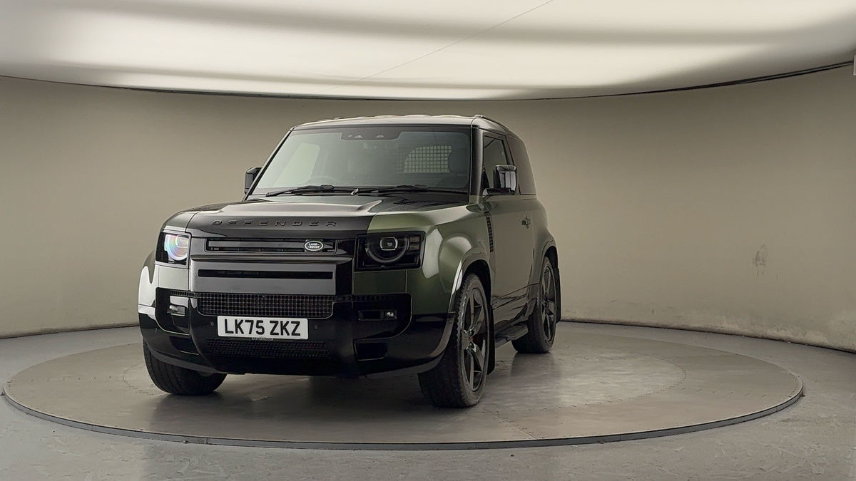 Used Land Rover Defender 90 2025 for sale - 77172895: Photo 31