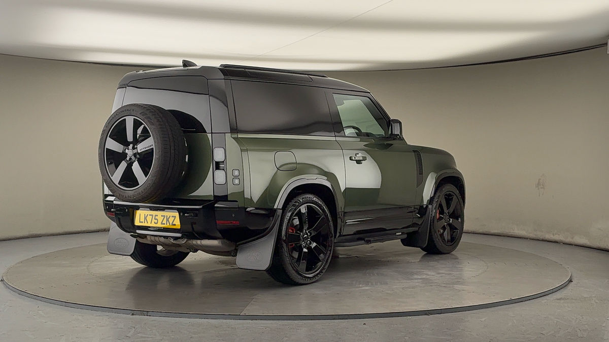 Used Land Rover Defender 90 2025 for sale - 77172895: Photo 39