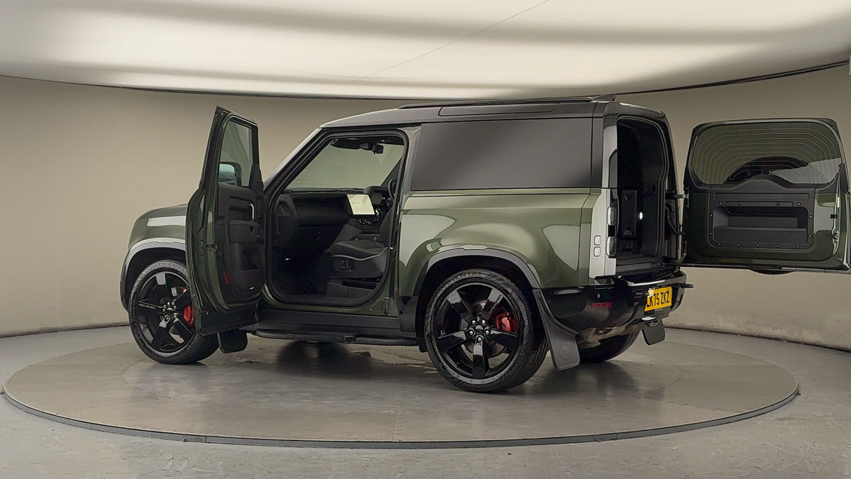 Used Land Rover Defender 90 2025 for sale - 77172895: Photo 45