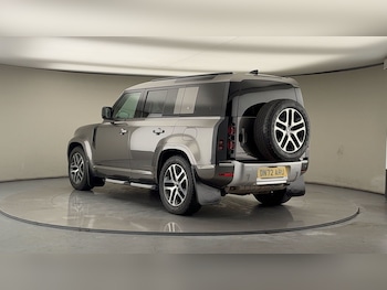 Used Land Rover Defender 110 2022 for sale - 77694025: Photo