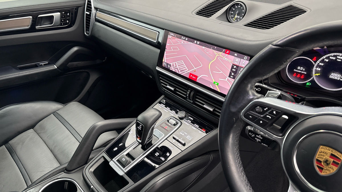 Used Porsche Cayenne 2020 for sale - 77535688: Photo 18