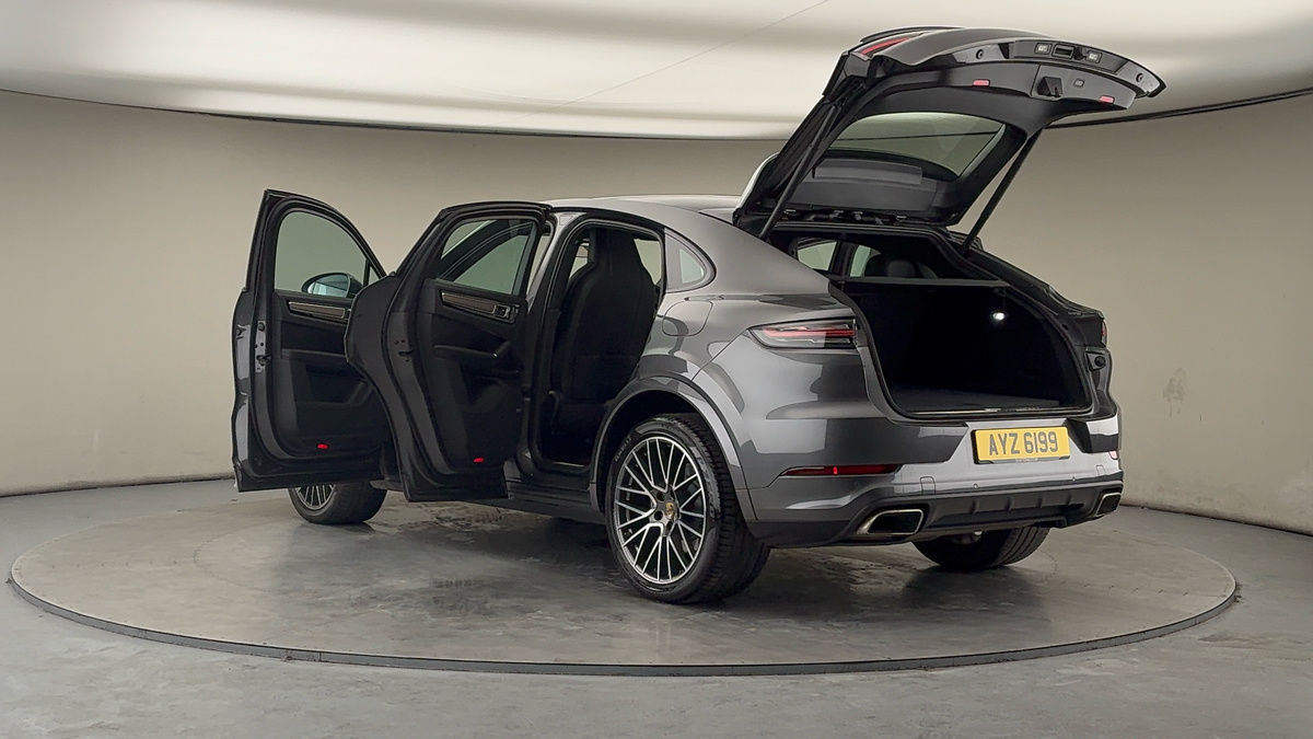 Used Porsche Cayenne 2020 for sale - 77535688: Photo 44