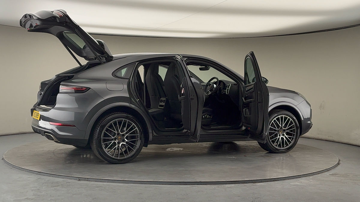 Used Porsche Cayenne 2020 for sale - 77535688: Photo 58