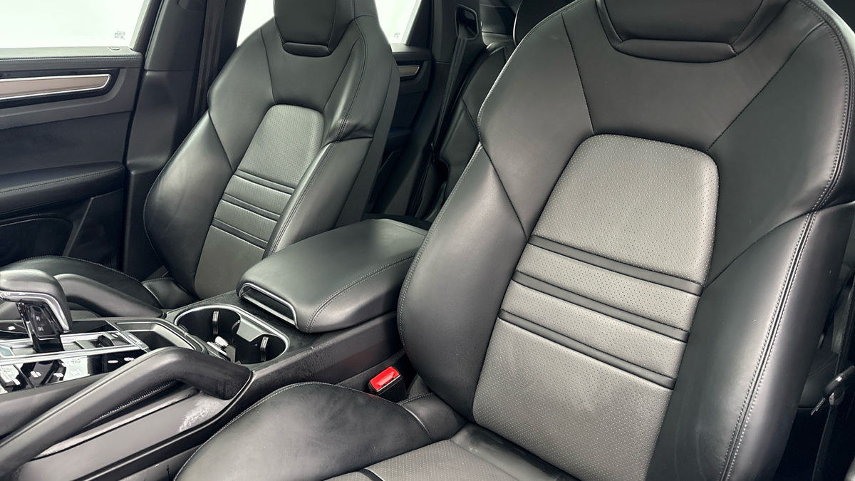 Used Porsche Cayenne 2020 for sale - 77535688: Photo 7