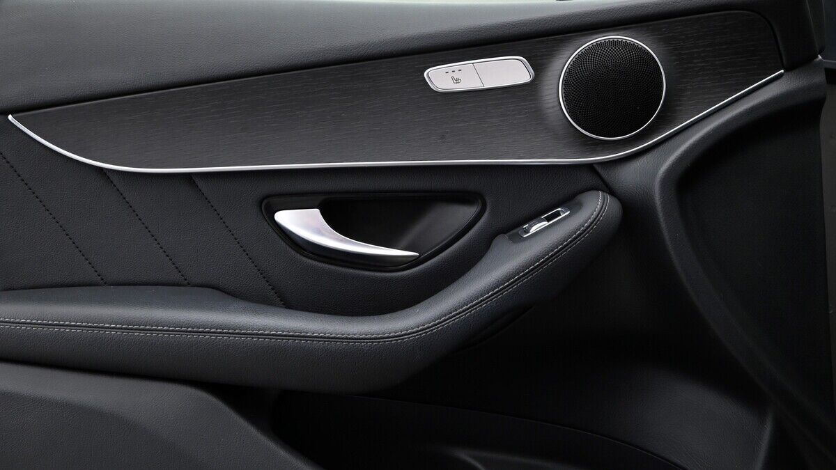 Used Mercedes-Benz GLC 2020 for sale - 76655649: Photo 13