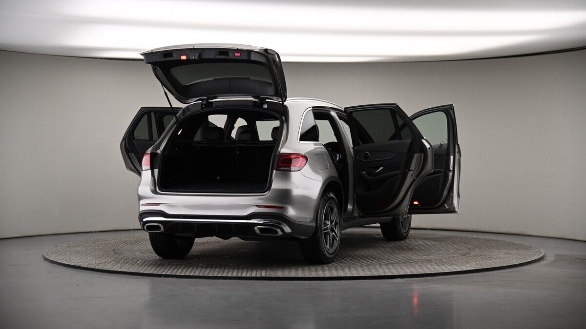 Used Mercedes-Benz GLC 2020 for sale - 76655649: Photo 55