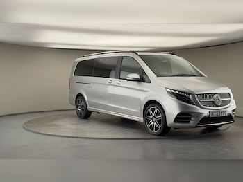 Used Mercedes-Benz V-Class 2023 for sale - 76280806: Photo
