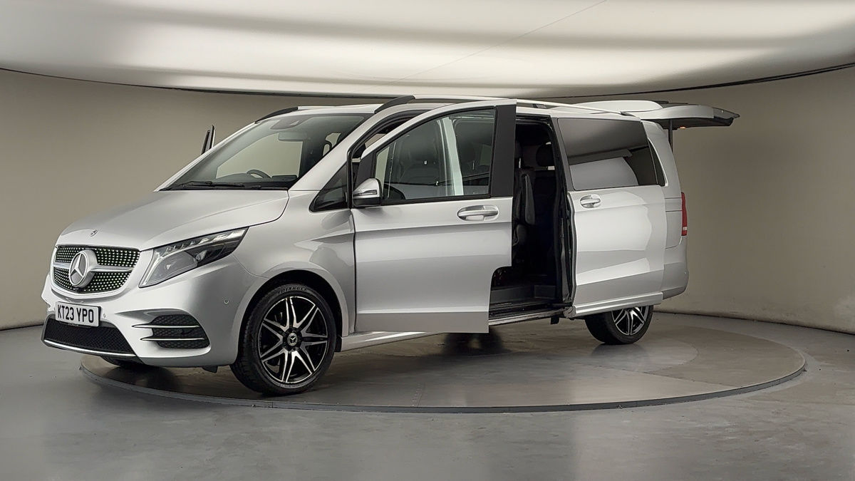 Used Mercedes-Benz V-Class 2023 for sale - 76280806: Photo 34