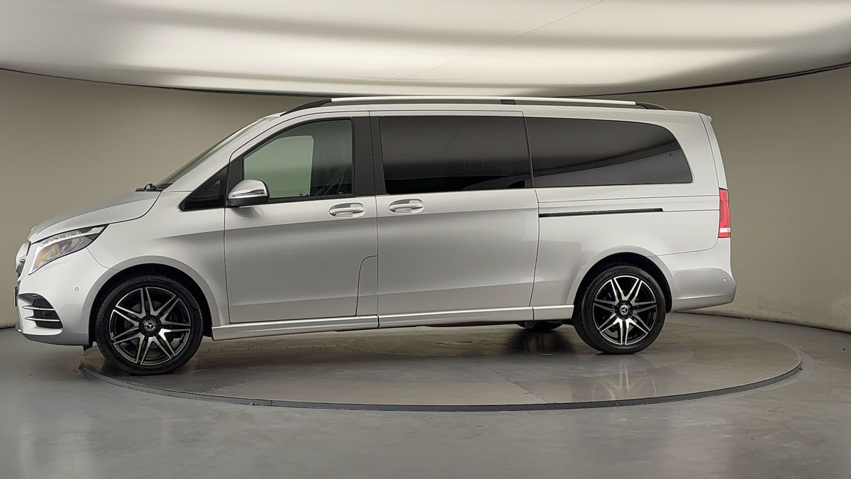 Used Mercedes-Benz V-Class 2023 for sale - 76280806: Photo 40