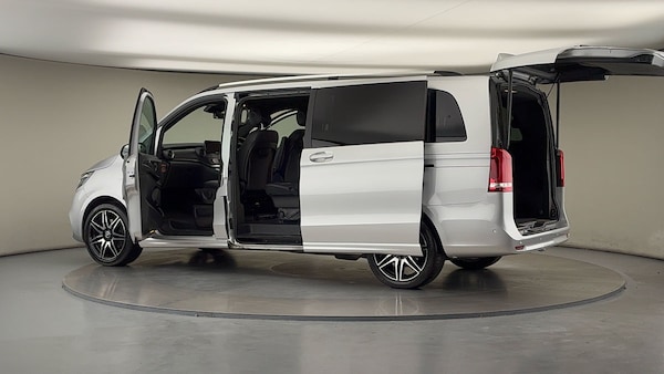 Used Mercedes-Benz V-Class 2023 for sale - 76280806: Photo 57
