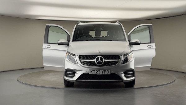 Used Mercedes-Benz V-Class 2023 for sale - 76280806: Photo 63