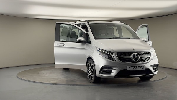 Used Mercedes-Benz V-Class 2023 for sale - 76280806: Photo 64