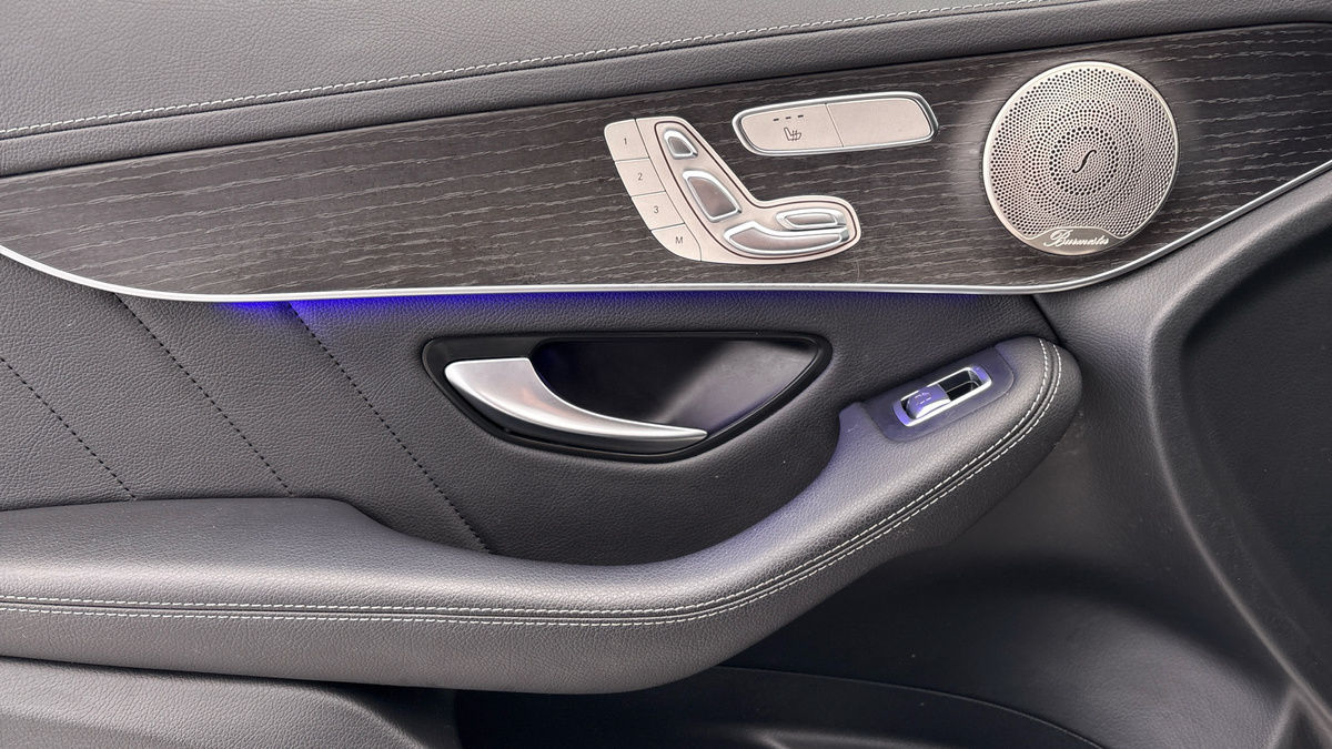 Used Mercedes-Benz GLC 2021 for sale - 76470832: Photo 19