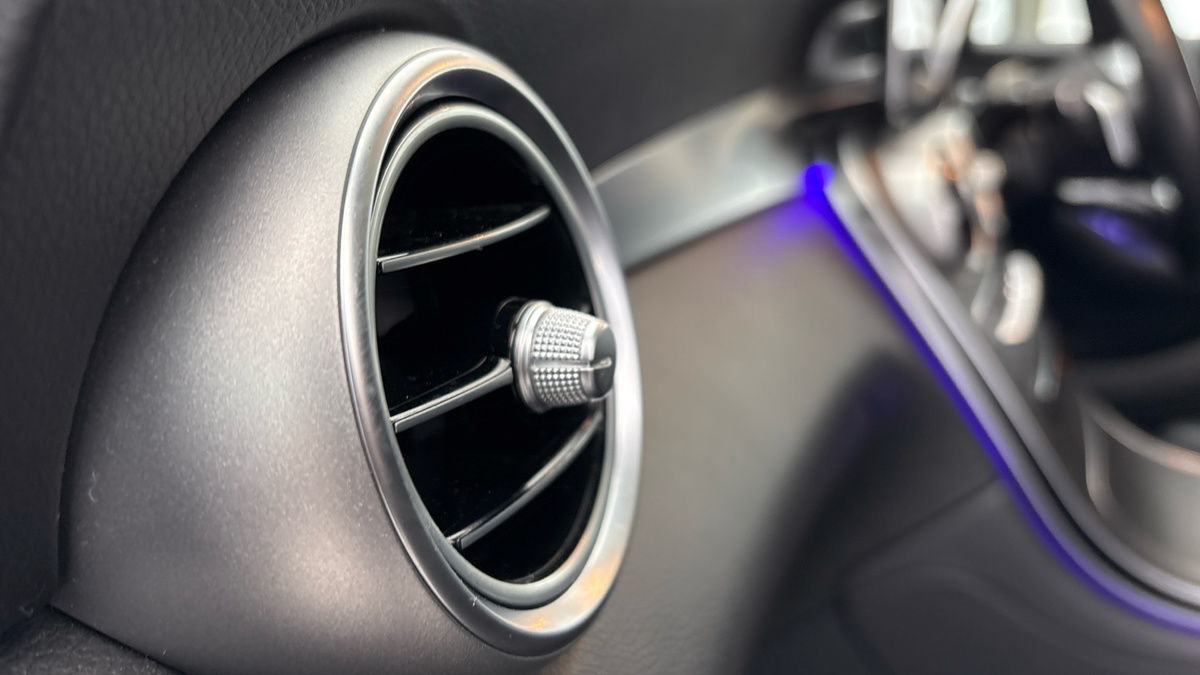 Used Mercedes-Benz GLC 2021 for sale - 76470832: Photo 26