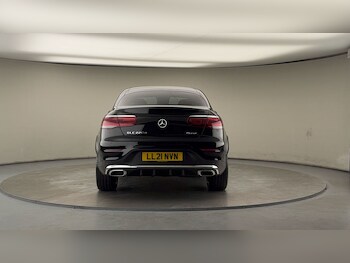 Used Mercedes-Benz GLC 2021 for sale - 76470832: Photo