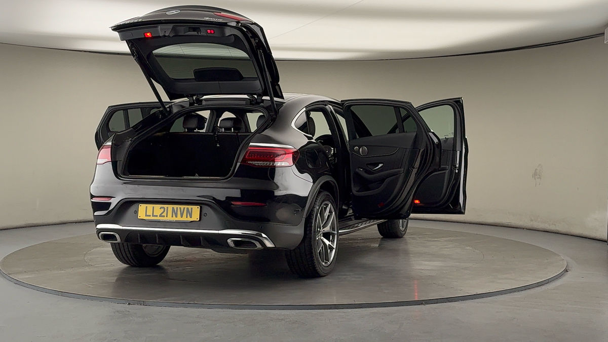 Used Mercedes-Benz GLC 2021 for sale - 76470832: Photo 61