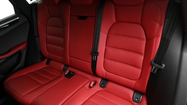 Used Porsche Macan 2021 for sale - 75503901: Photo 4