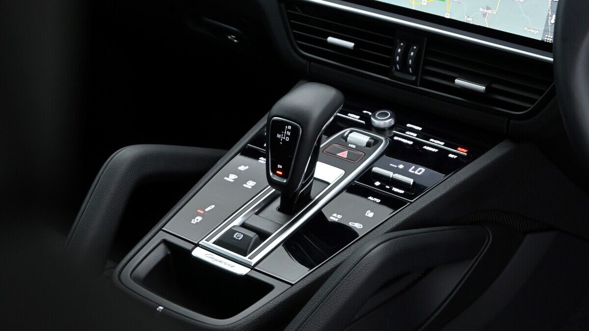 Used Porsche Cayenne 2019 for sale - 76430650: Photo 12