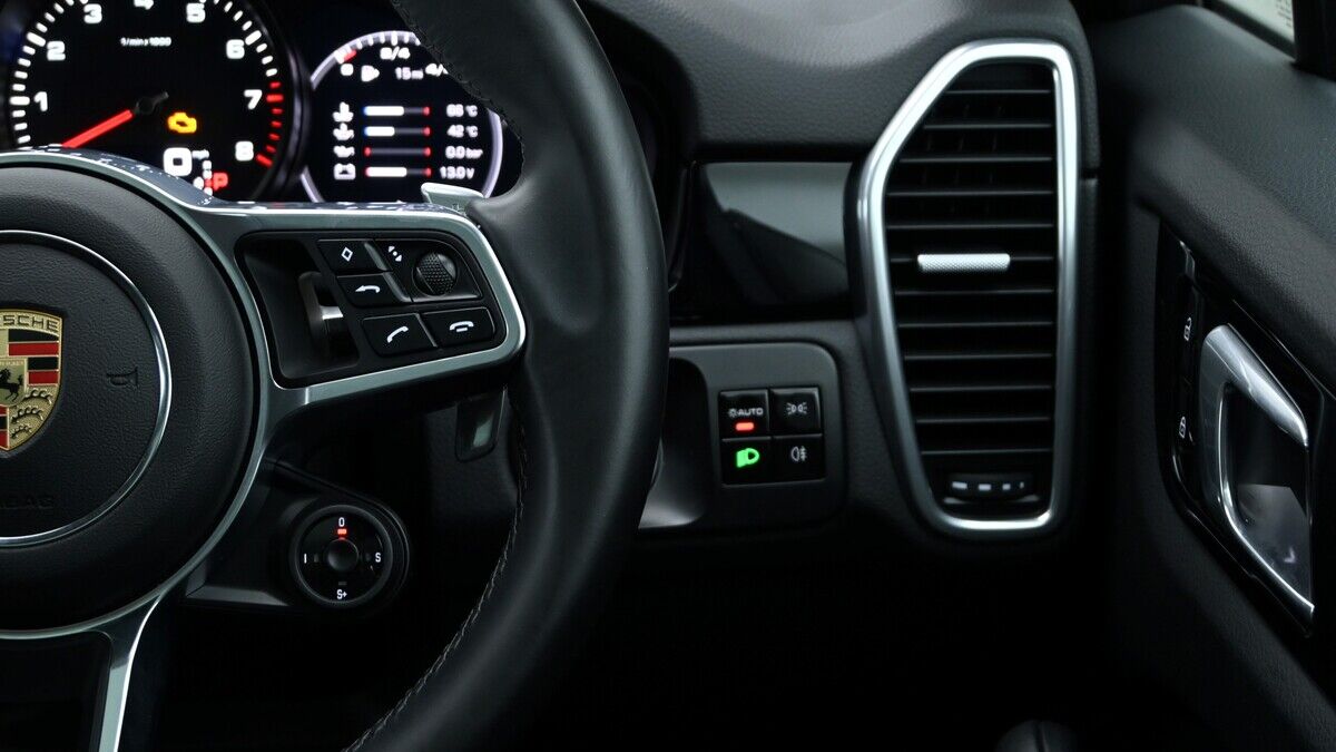 Used Porsche Cayenne 2019 for sale - 76430650: Photo 16