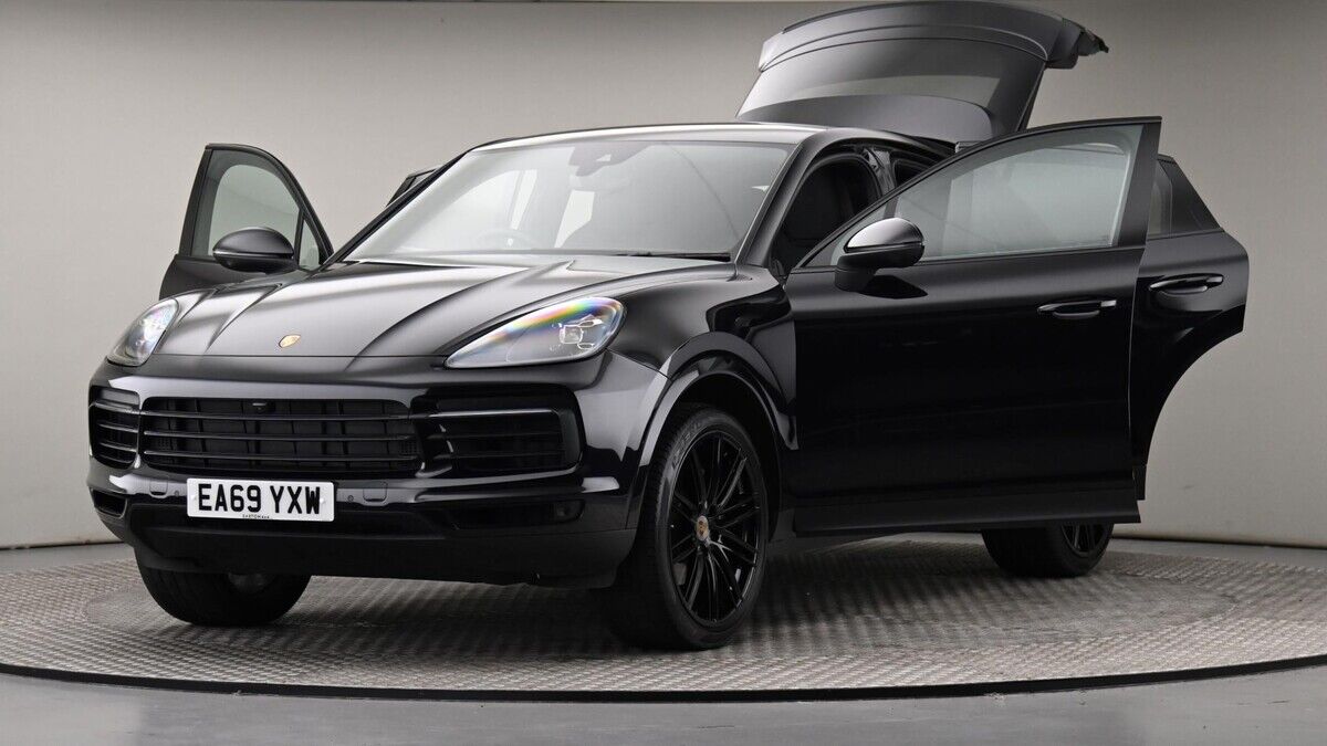 Used Porsche Cayenne 2019 for sale - 76430650: Photo 28