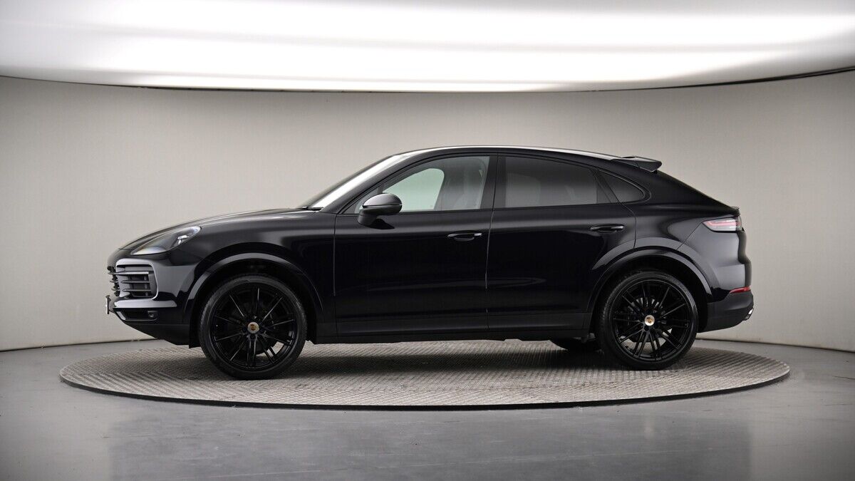 Used Porsche Cayenne 2019 for sale - 76430650: Photo 35