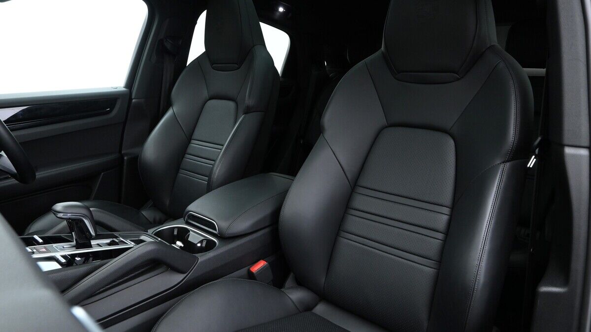 Used Porsche Cayenne 2019 for sale - 76430650: Photo 4