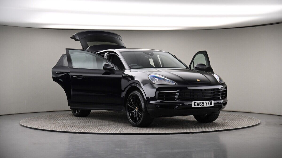 Used Porsche Cayenne 2019 for sale - 76430650: Photo 45