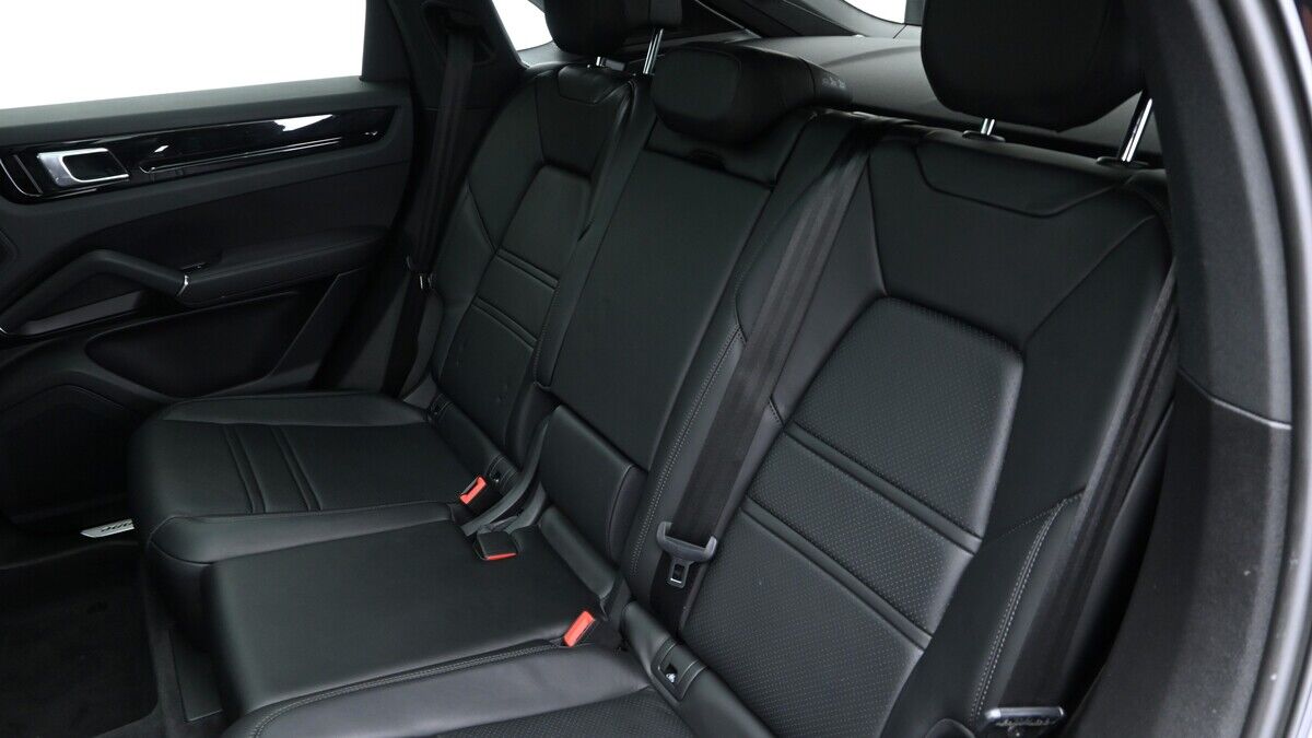 Used Porsche Cayenne 2019 for sale - 76430650: Photo 5