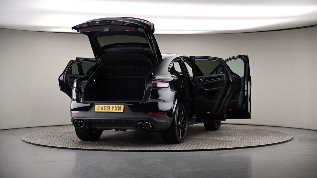 Used Porsche Cayenne 2019 for sale - 76430650: Photo 55