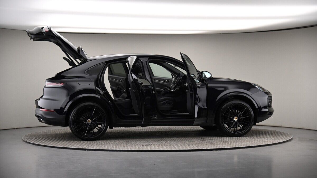 Used Porsche Cayenne 2019 for sale - 76430650: Photo 58