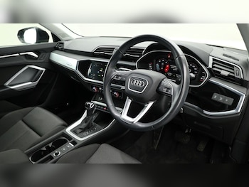 Used Audi Q3 2023 for sale - 75288069: Photo