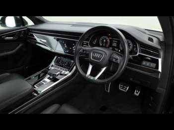 Used Audi Q7 2022 for sale - 74209793: Photo