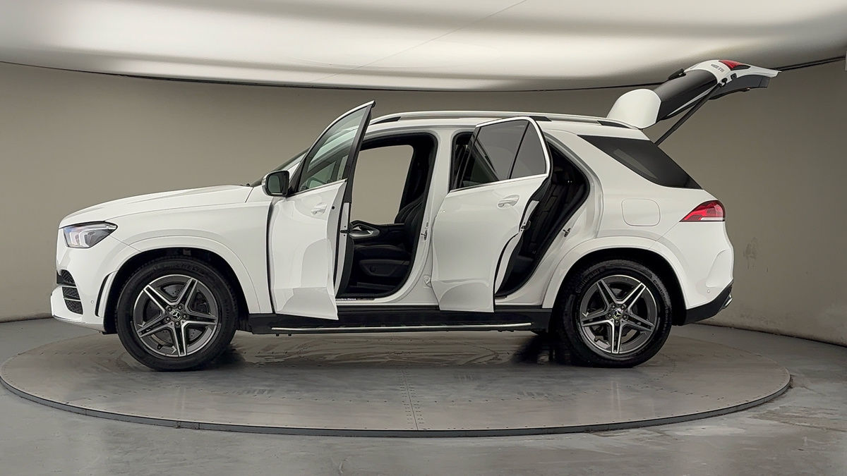 Used Mercedes-Benz GLE 2022 for sale - 77720875: Photo 48