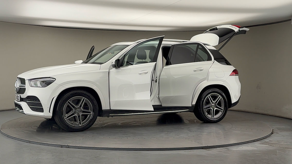 Used Mercedes-Benz GLE 2022 for sale - 77720875: Photo 49