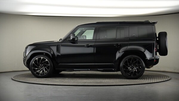 Used Land Rover Defender 110 2024 for sale - 74092876: Photo 36